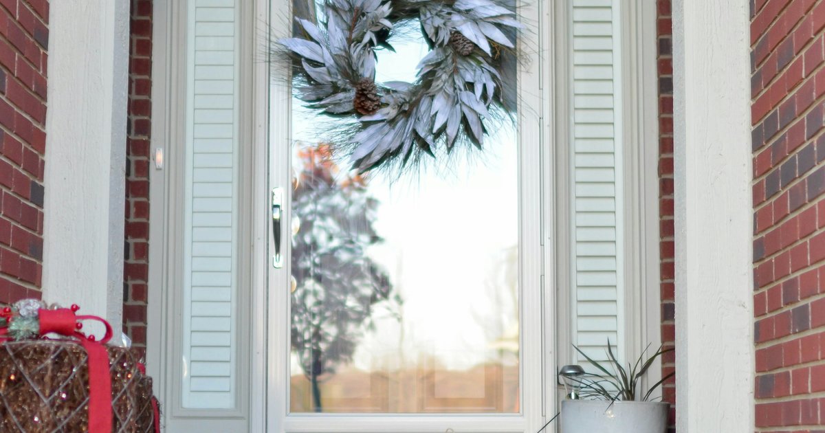 Housewarming gift on a front porch — perfect closing gift for new Austin homeowners